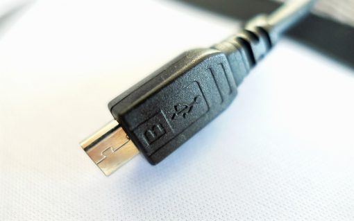 ps4 charging cable type