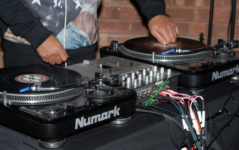 Best DJ Tech Tools To Get Your Very Own DJ Business Started