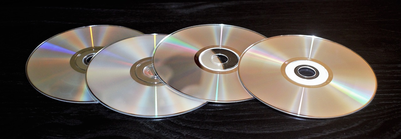 four optical disks: what is an optical drive?
